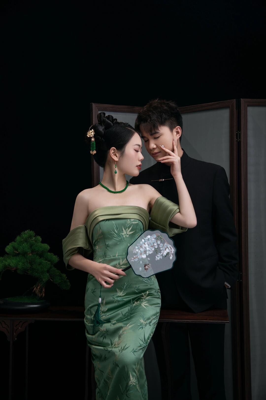 同袍之情什么意思,同袍这个词出自哪里