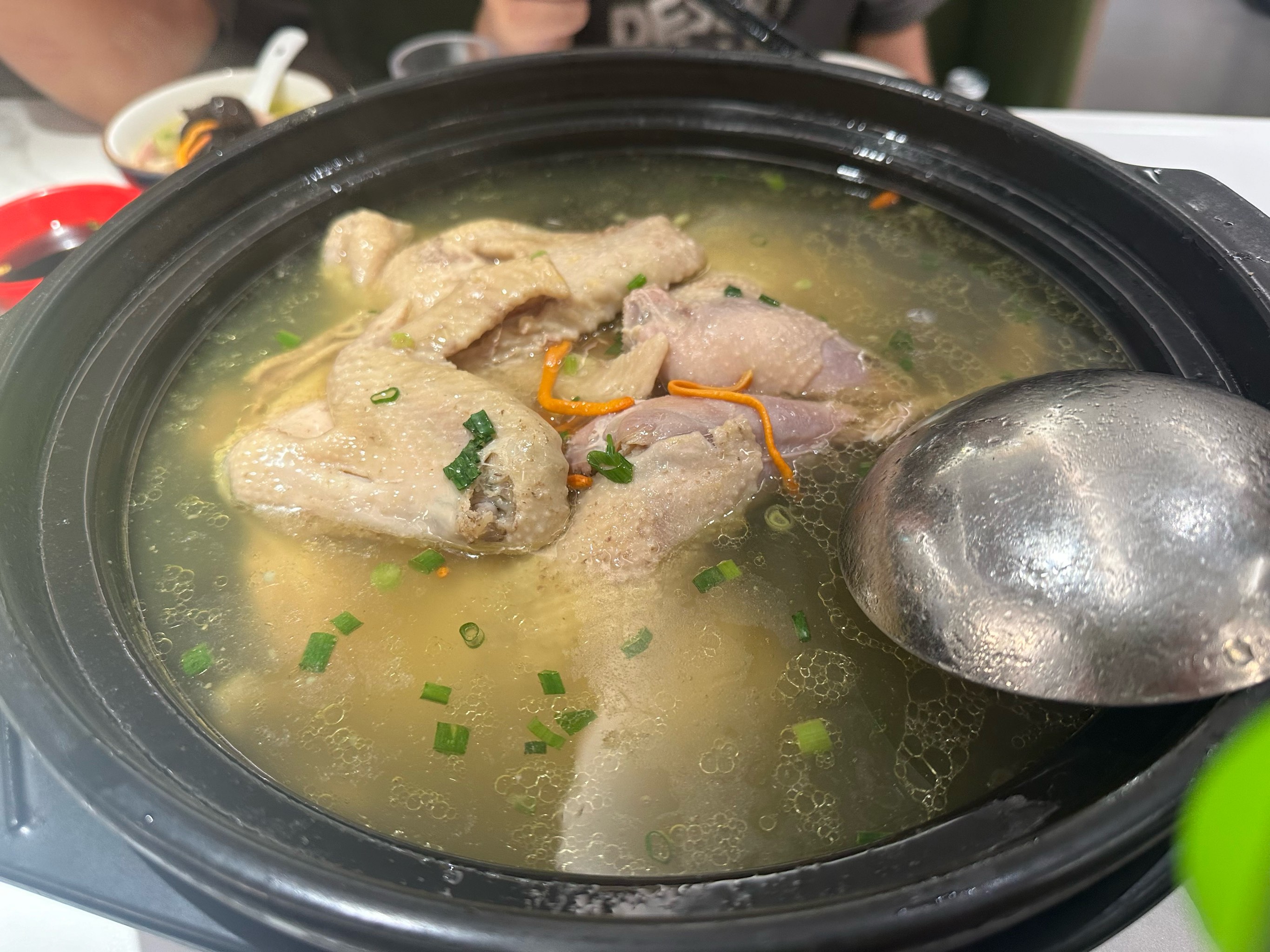 肚包鸡的做法,肚包鸡的做法中国一