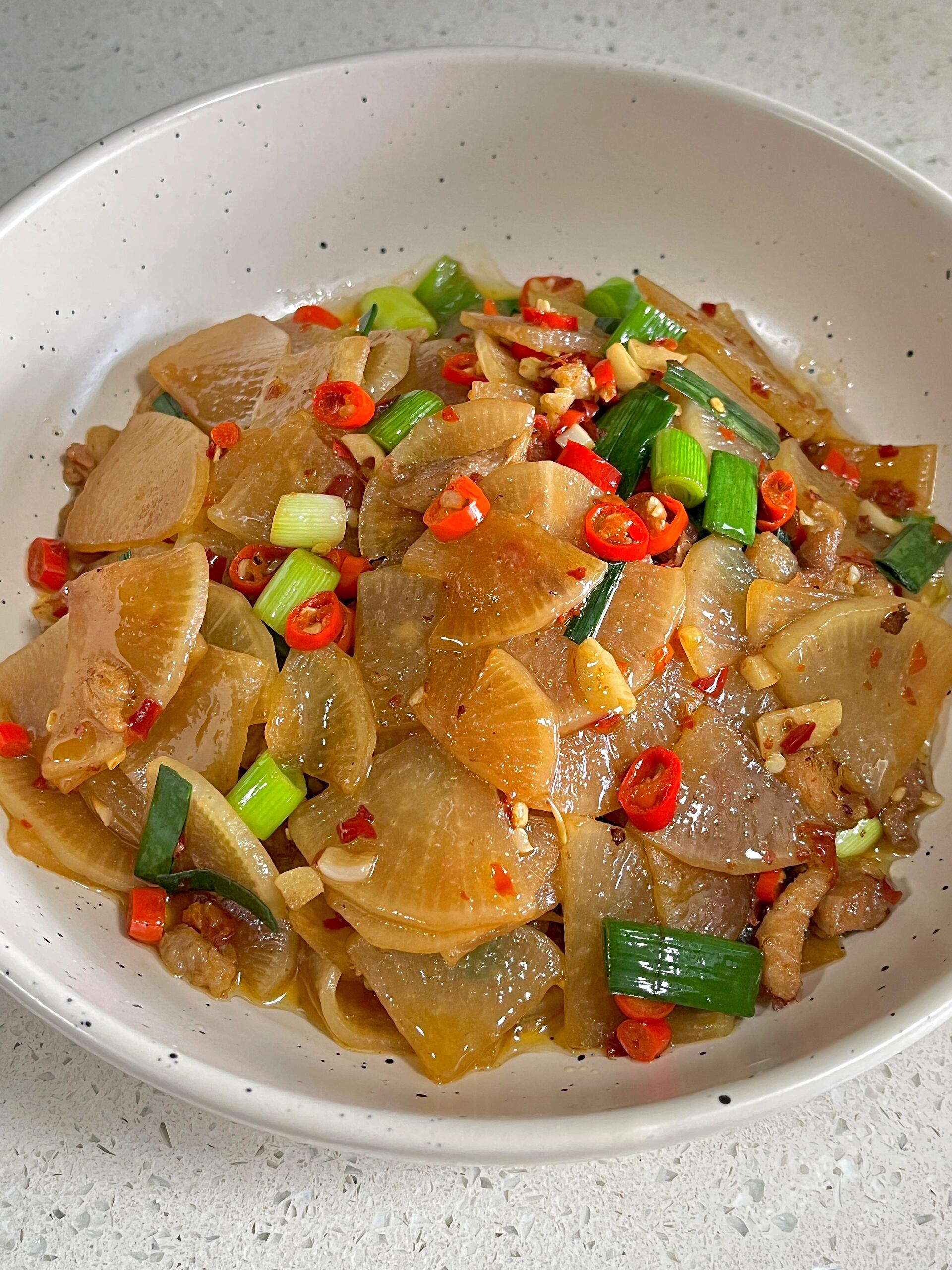 白萝卜丝怎么炒好吃,白萝卜丝怎么炒好吃小孩爱吃