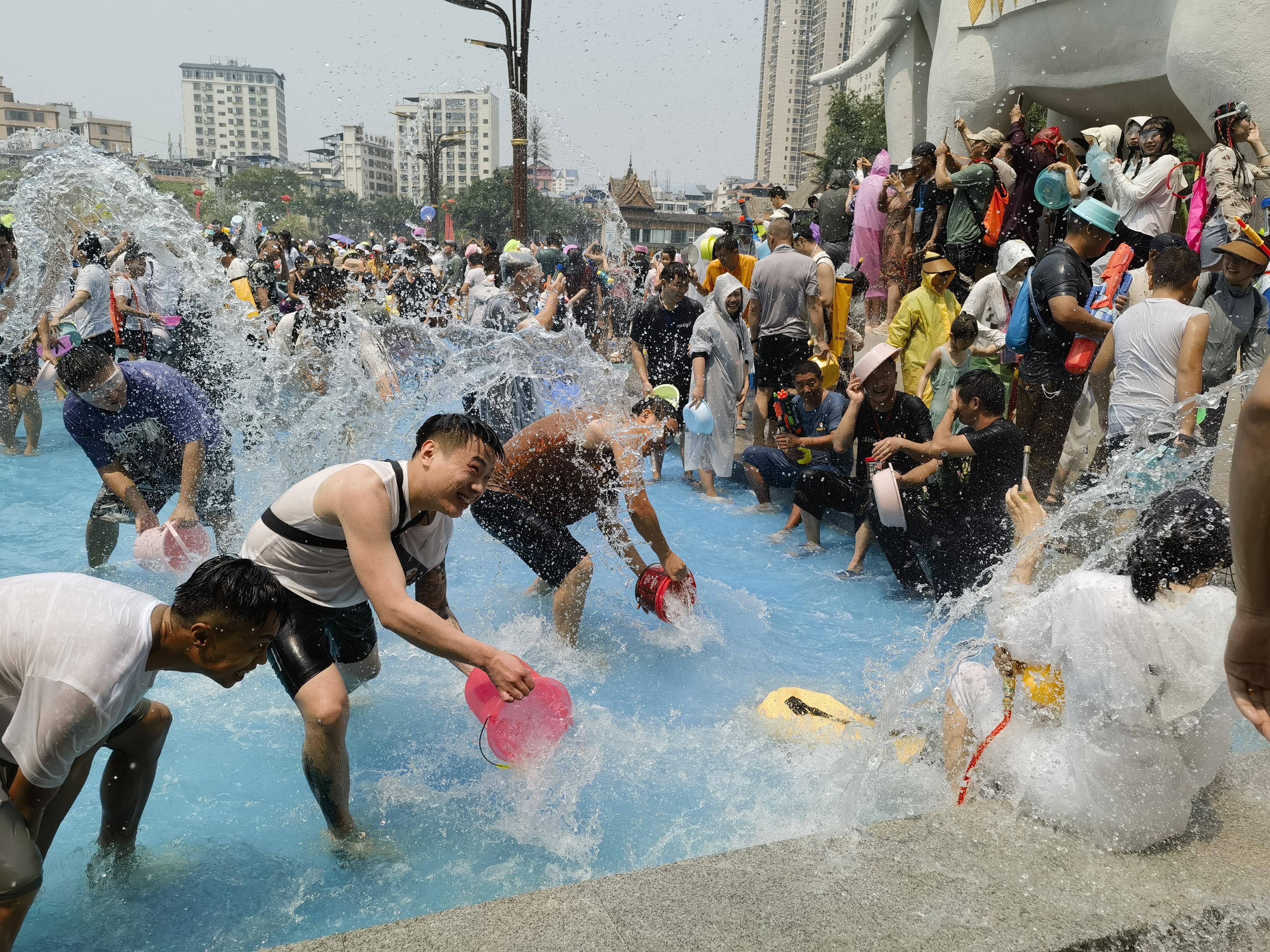 泼水节是几月几日,泼水节是几月几日到几日