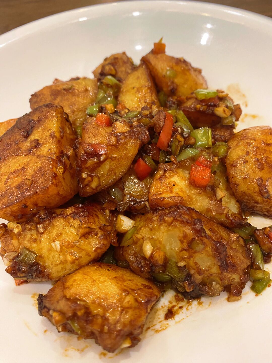 炒土豆块的做法,欧芹大蒜盐炒土豆块的做法