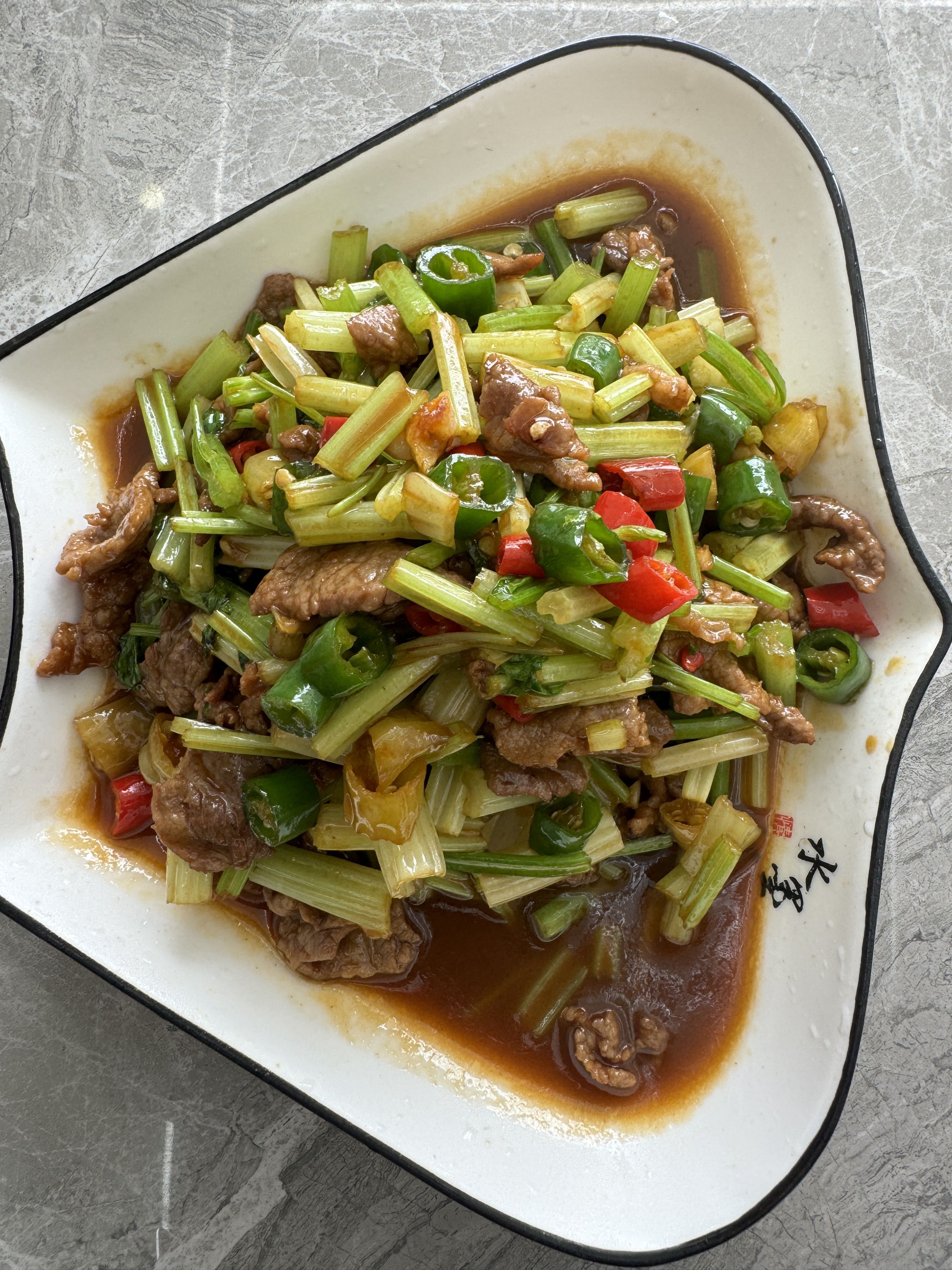 黄牛肉怎么做好吃,家常牛肉怎么做好吃又简单