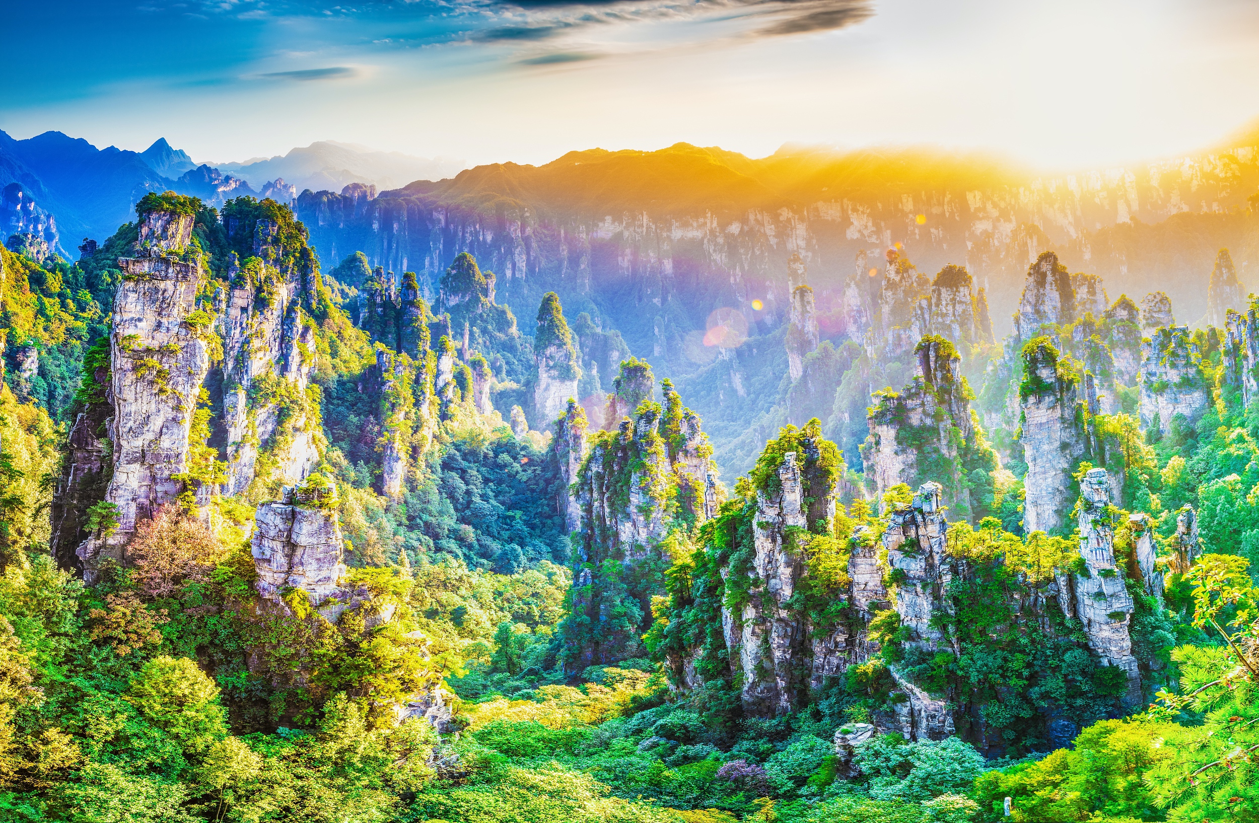 湖南旅游十大必去景区,广东旅游必去十大景点