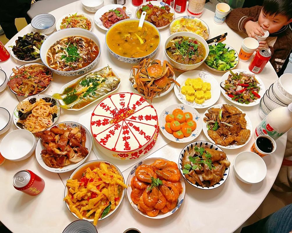 春节各地都有什么特色美食,春节旅游必去十大景点