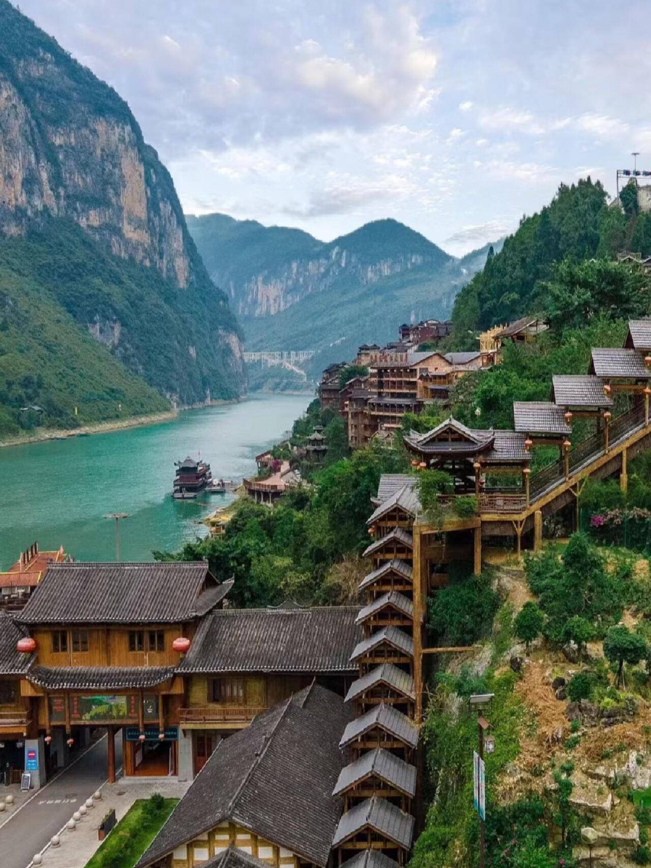 重庆旅游必去景点,重庆旅游必去十大景点推荐