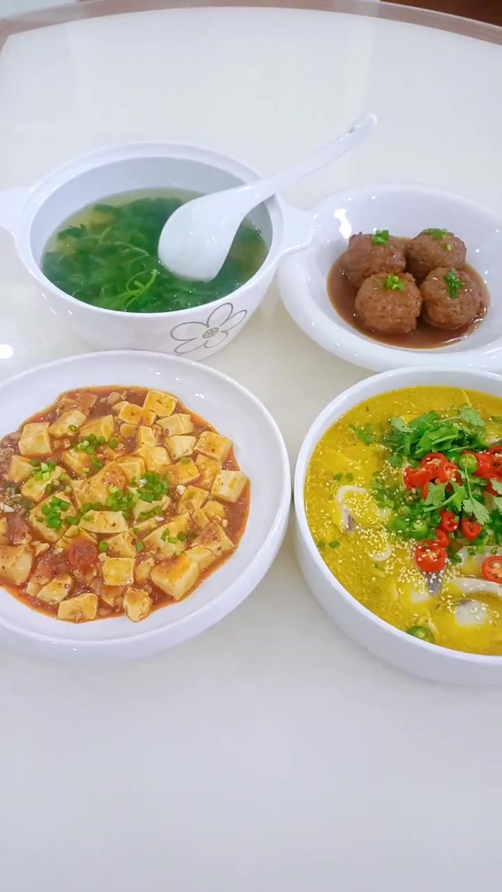 美食视频大全,美丽艳丽的美食视频大全
