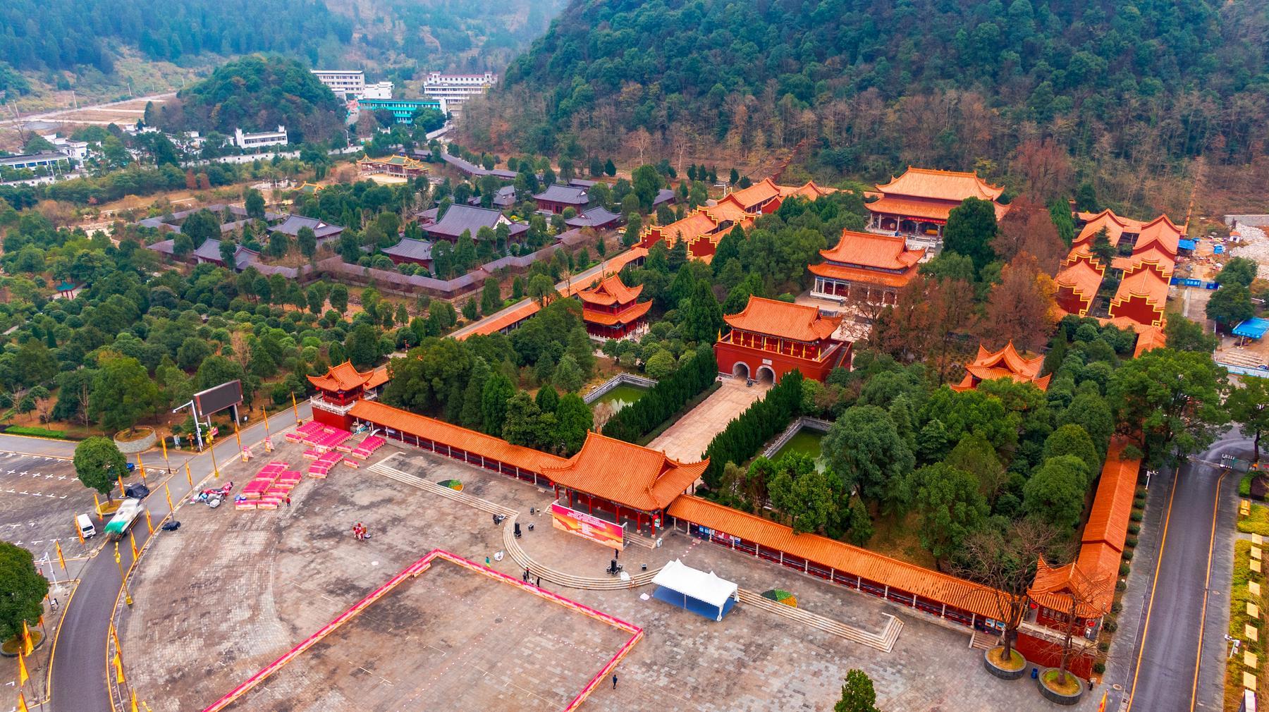湖南长沙附近有什么旅游景点,湖南长沙附近有什么好玩的地方