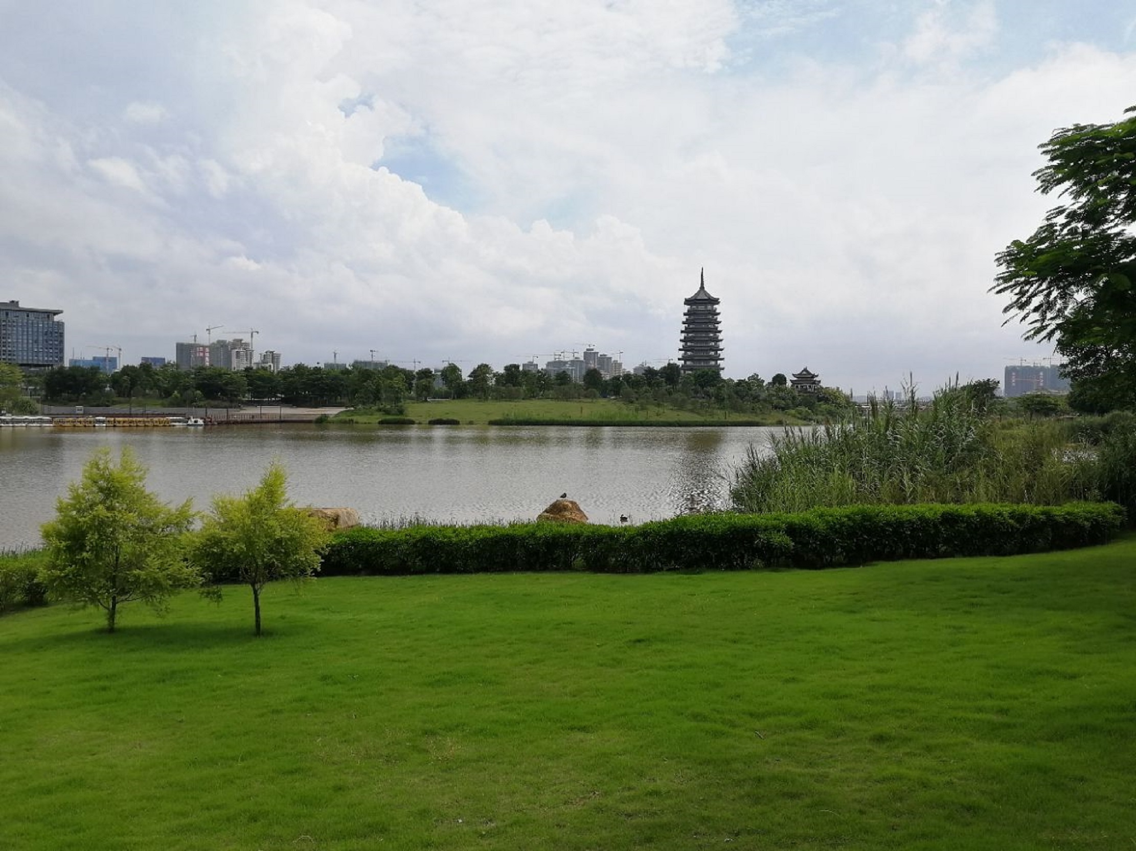 南宁五象湖公园,五象湖公园有几个入口