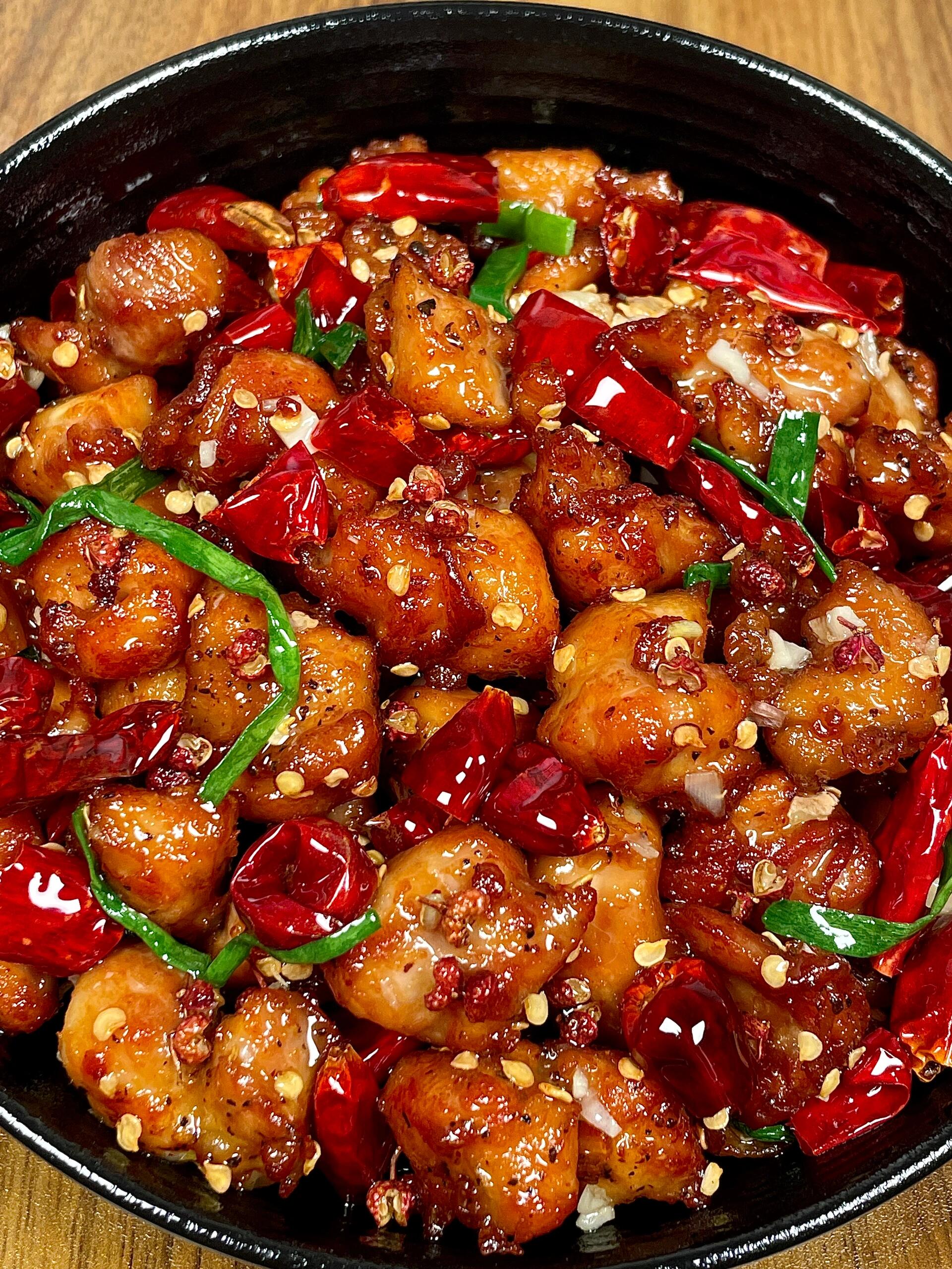 搜美食,附近500米餐饮美食