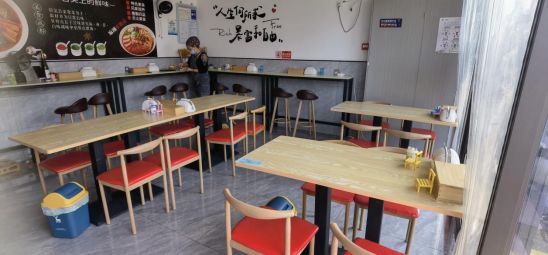 多家脏乱美食城被立案调查,小吃店脏乱可以举报吗