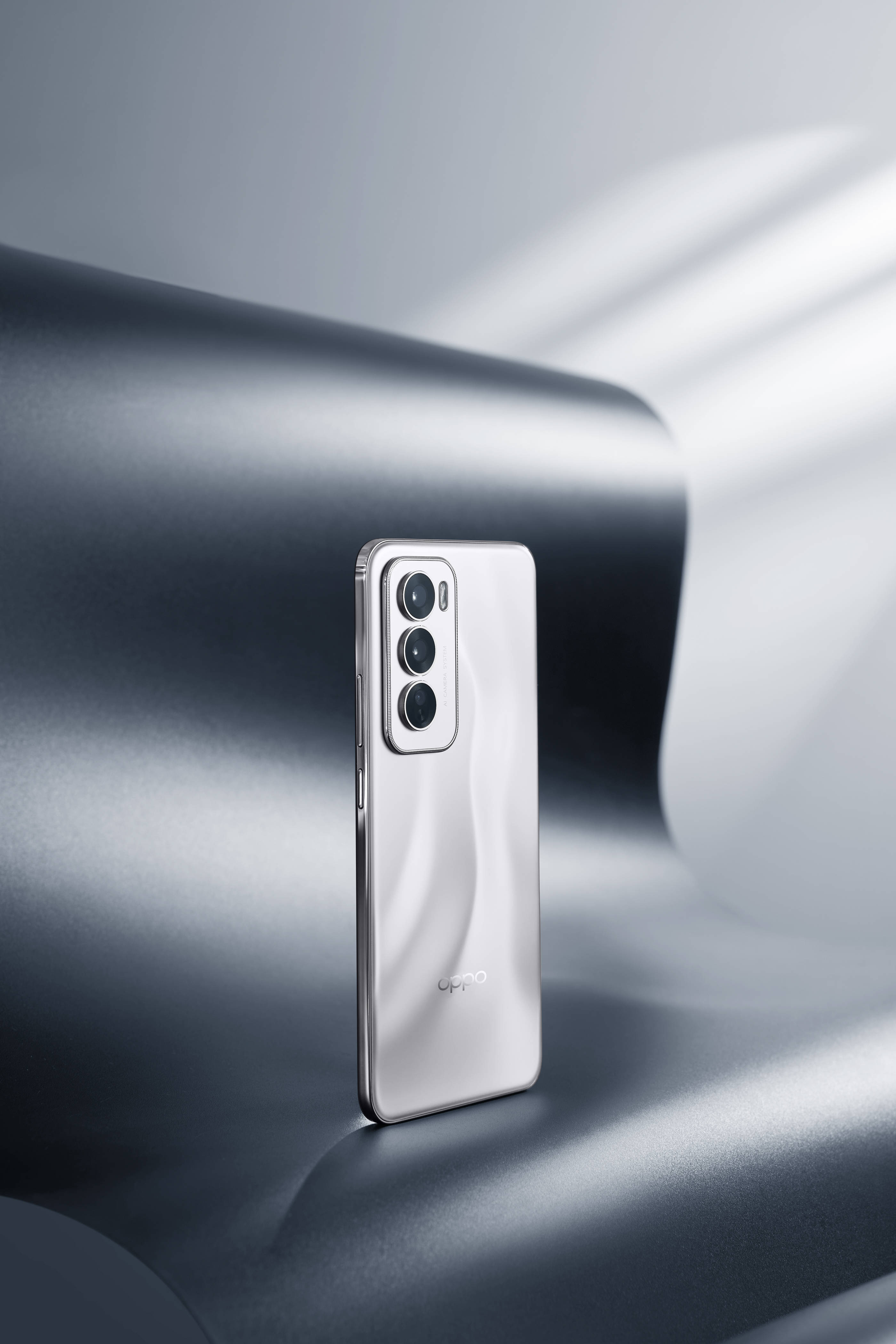 oppoa100手机,oppoA100手机怎么拔卡图解
